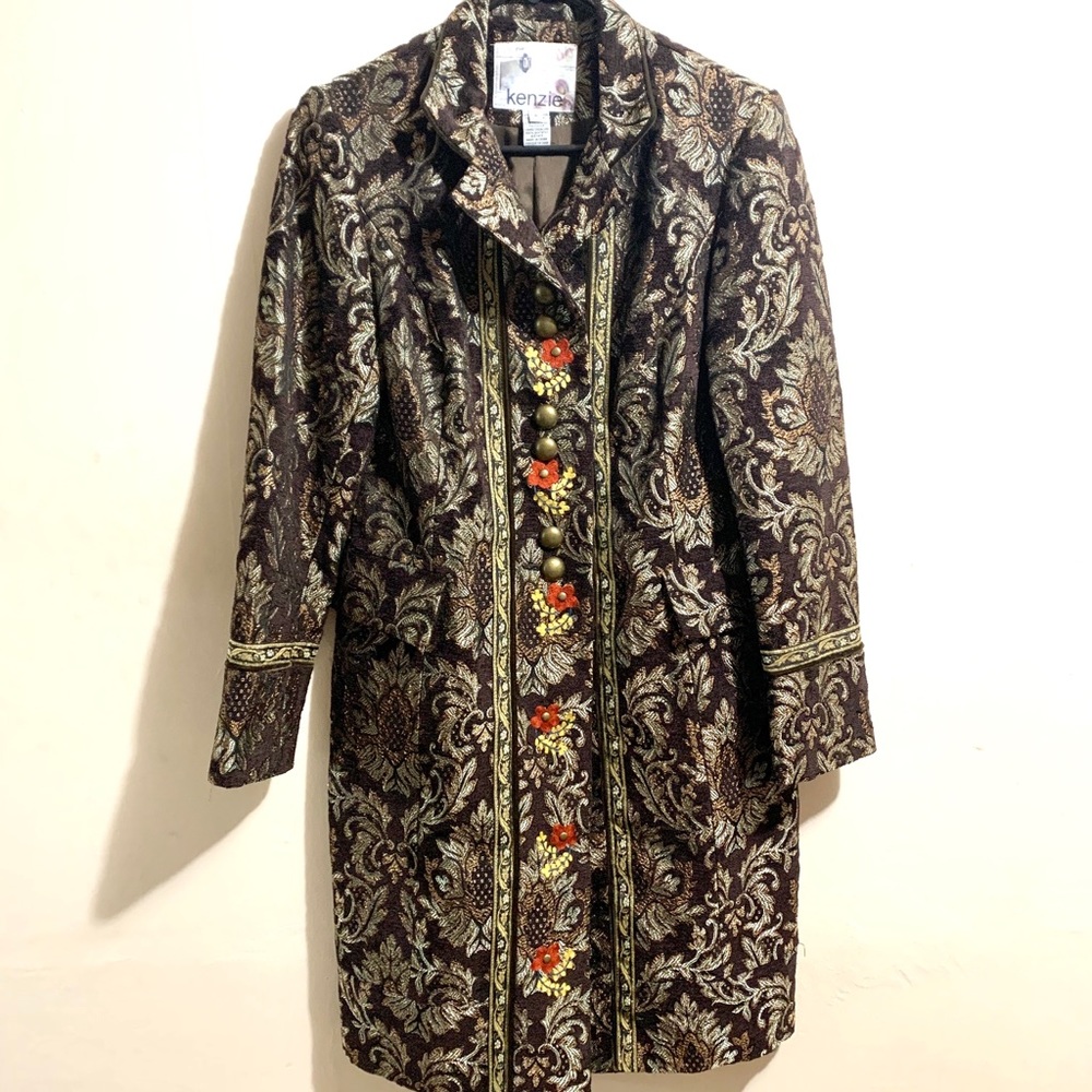 Kenzie Embroidered Floral Silky Coat